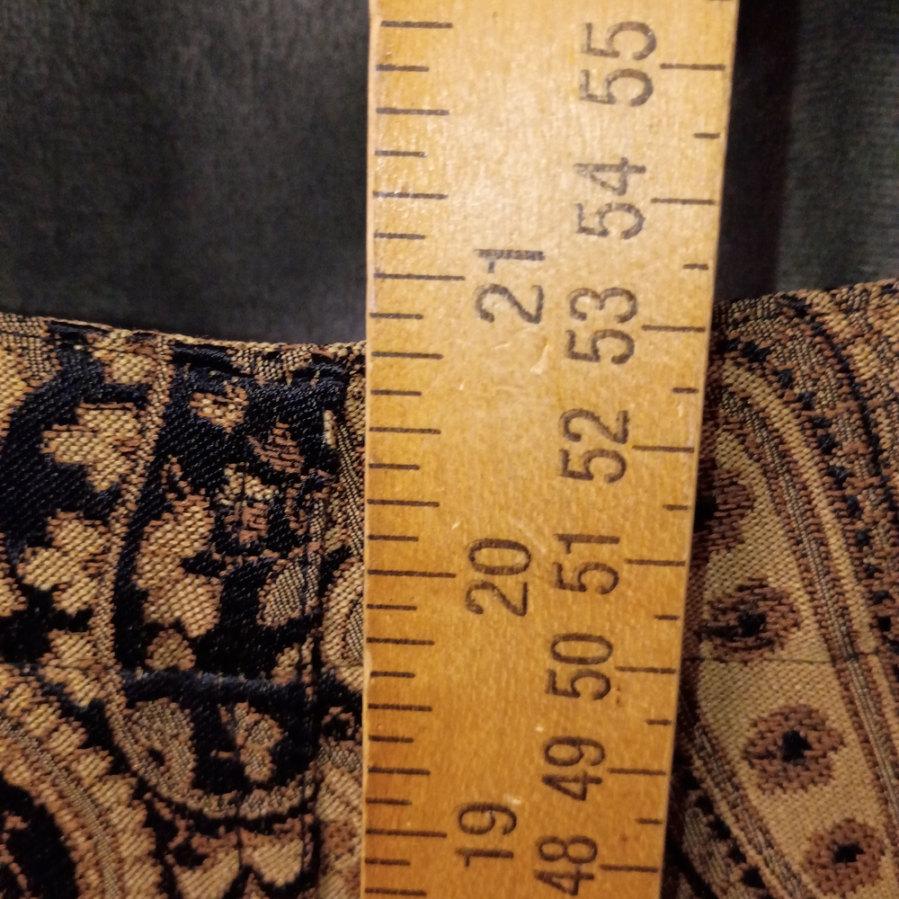 Chico's Women's Paisley V-Neck Sleeveless Top in Gold and Black Size 3 (XL) - Picture 7 of 9